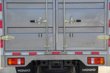 ����HOWO�Ῠ����M2 2.3L���� 148���� ������5�� 4.15�׵�����ʽ�ῨͼƬ