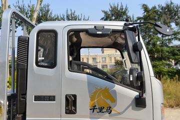 ����HOWO�Ῠ����M3 2.3L���� 148���� ������8�� 4.15���Ű������ῨͼƬ