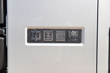 ����HOWO�Ῠ����M3 2.3L���� 148���� ������8�� 4.15���Ű������ῨͼƬ
