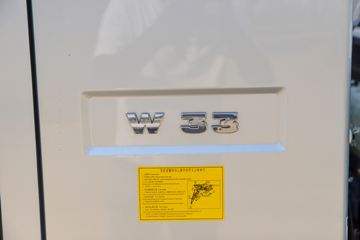����HOWO�Ῠ����M3 2.3L���� 148���� ������8�� 4.15���Ű������ῨͼƬ
