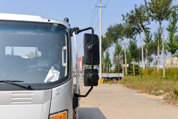 ����HOWO�Ῠ����M3 2.3L���� 148���� ������8�� 4.15���Ű������ῨͼƬ