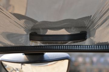 ����HOWO�Ῠ����M3 2.3L���� 148���� ������8�� 4.15���Ű������ῨͼƬ