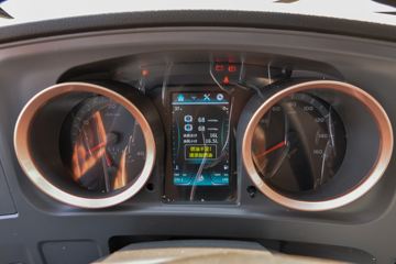����HOWO�Ῠ����M3 2.3L���� 148���� ������8�� 4.15���Ű������ῨͼƬ
