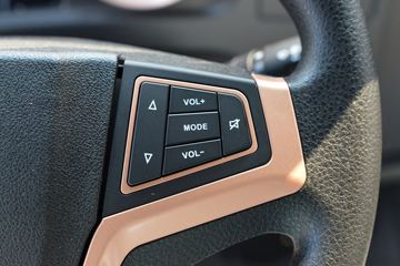 ����HOWO�Ῠ����M3 2.3L���� 148���� ������8�� 4.15���Ű������ῨͼƬ