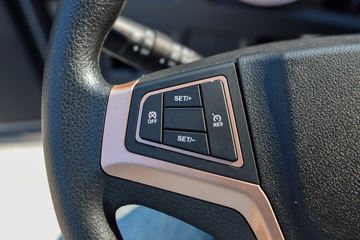 ����HOWO�Ῠ����M3 2.3L���� 148���� ������8�� 4.15���Ű������ῨͼƬ
