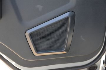 ����HOWO�Ῠ����M3 2.3L���� 148���� ������8�� 4.15���Ű������ῨͼƬ