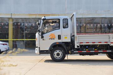 ����HOWO�Ῠ����M3 2.3L���� 148���� ������8�� 4.15���Ű������ῨͼƬ