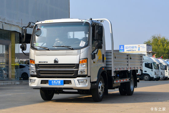 ����HOWO�Ῠ����M3 2.3L���� 148���� ������8�� 4.15�׵��������Ῠ