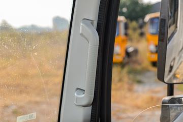 ����HOWO�Ῠ����M3 2.3L���� 148���� 6�� 3.85���Ű������ῨͼƬ