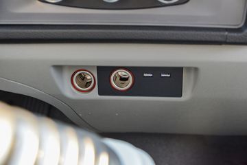 ����HOWO�Ῠ����M3 2.3L���� 148���� 6�� 3.85���Ű������ῨͼƬ