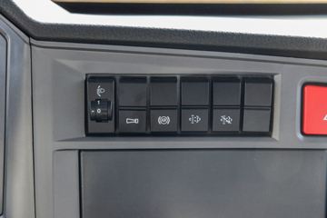 ����HOWO�Ῠ����M3 2.3L���� 148���� 6�� 3.85���Ű������ῨͼƬ
