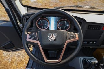 ����HOWO�Ῠ����M3 2.3L���� 148���� 6�� 3.85���Ű������ῨͼƬ