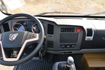 ����HOWO�Ῠ����M3 2.3L���� 148���� 6�� 3.85���Ű������ῨͼƬ