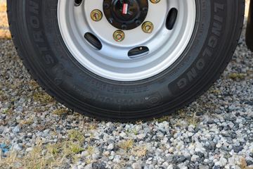 ����HOWO�Ῠ����M3 2.3L���� 148���� 6�� 3.85���Ű������ῨͼƬ