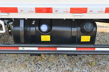 ����HOWO�Ῠ����M3 2.3L���� 148���� 6�� 3.85���Ű������ῨͼƬ