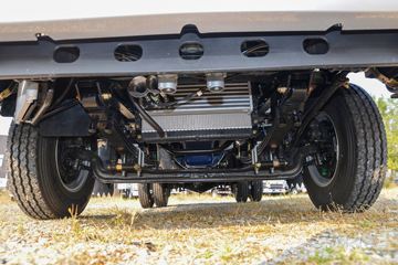 ����HOWO�Ῠ����M3 2.3L���� 148���� 6�� 3.85���Ű������ῨͼƬ