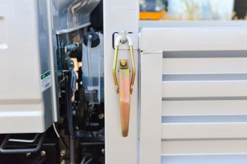 ����HOWO�Ῠ����M3 2.3L���� 148���� 6�� 3.85���Ű������ῨͼƬ
