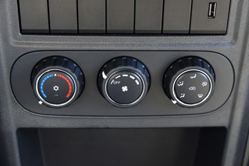 ���縣��ͨV6 2026�� 1.6L���� 122���� 2�� ��ջ���ͼƬ