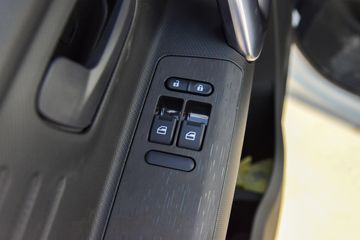 ���縣��ͨV6 2026�� 1.6L���� 122���� 2�� ��ջ���ͼƬ