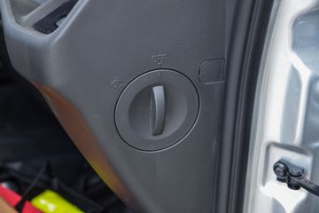 �������ATV 2.5L���� 165���� ������6�� ���ų����жʽ�ῨͼƬ