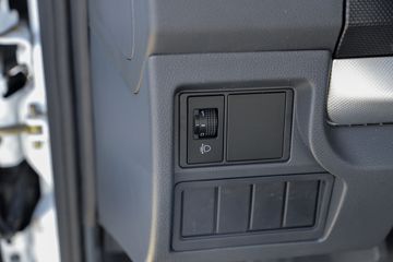 ����;��T7 Pro 1.6L���� 120���� 3.2��˫������΢��ͼƬ
