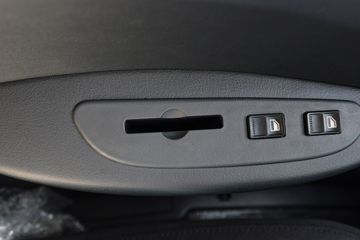 ����;��T7 Pro 1.6L���� 120���� 3.2��˫������΢��ͼƬ