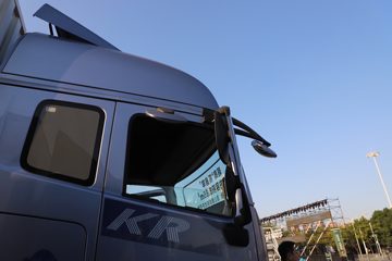 �������ó� ���KR 2026�� 7L���� 380���� 4X2 ��ʿ��10�� AMT�Զ��� �߶�˫�� 9.8����ʽ�ػ���ͼƬ