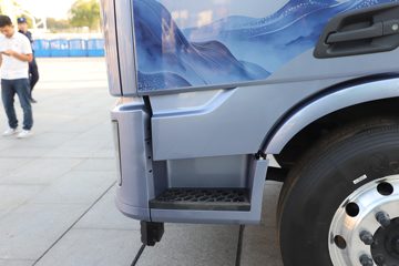 �������ó� ���KR 2026�� 7L���� 380���� 4X2 ��ʿ��10�� AMT�Զ��� �߶�˫�� 9.8����ʽ�ػ���ͼƬ