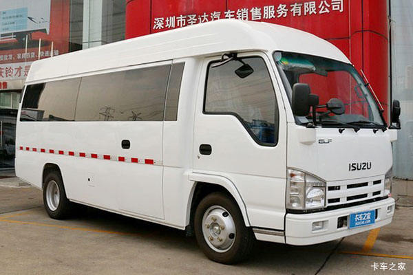 五十铃100PVAN/轻客