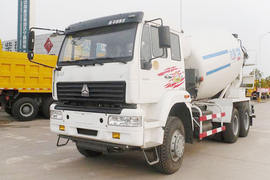 重汽斯太尔金王子混凝土搅拌车图片