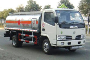 金霸&nbsp;油罐车图片