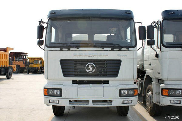 德龙F2000洒水车/喷洒车