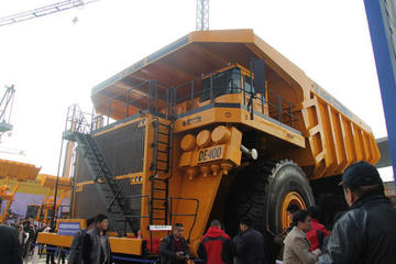 矿山车&nbsp;矿山车图片