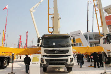 沃尔沃底盘 泵车&nbsp;泵车图片