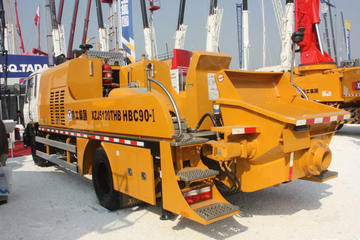 徐工--沃尔沃底盘 泵车&nbsp;泵车图片