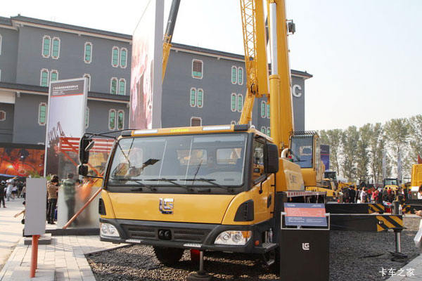 柳工50吨级 吊车