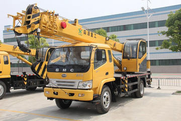 森源重工一拖东方红吊车
