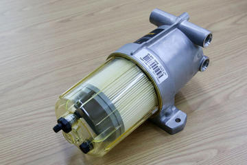 加装滤&nbsp;柴油滤清器图片