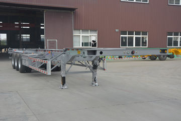 45英尺系列&nbsp;集装箱式半挂车图片