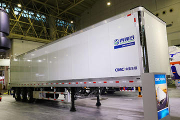 13.75米系列&nbsp;厢式半挂车图片