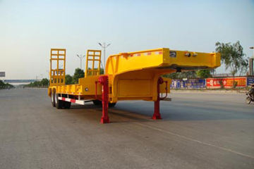 中集华骏9.5米系列低平板半挂车