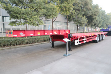 中集华骏13.75米系列低平板半挂车