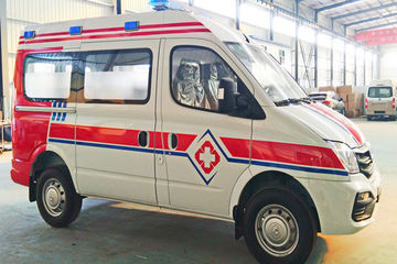 大通V80 救护车图片