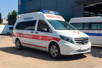 湖北程力(程力威牌)奔驰底盘救护车