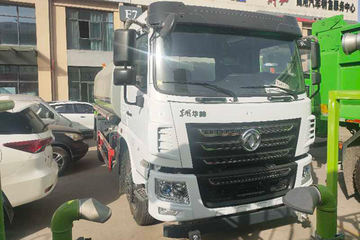 湖北帝成(帝王环卫牌)东风华神底盘洒水车/喷洒车