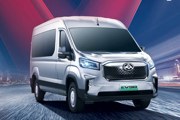 上汽大通大通EV90电动封闭厢货