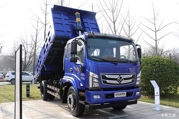 新小金刚自卸车