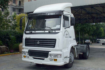 斯太尔王&nbsp;牵引车图片