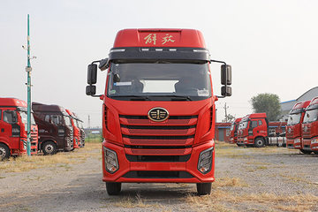 解放J6G 牵引车图片