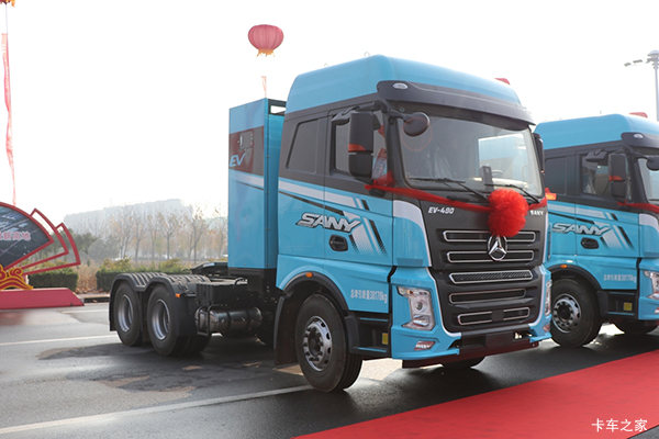 EV-490电动牵引车